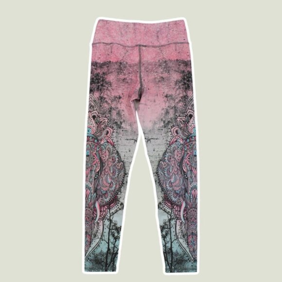 Evolution And Creation Active Yoga Leggings Sz XS Tribal Print - Picture 2 of 7